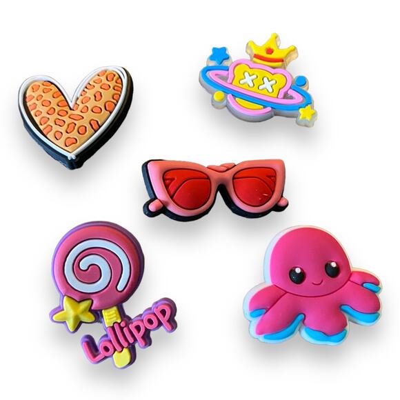 5 Shoe Clog Shoe Charms Decorations Lollipop Squid Heart Sunglasses - Picture 1 of 2